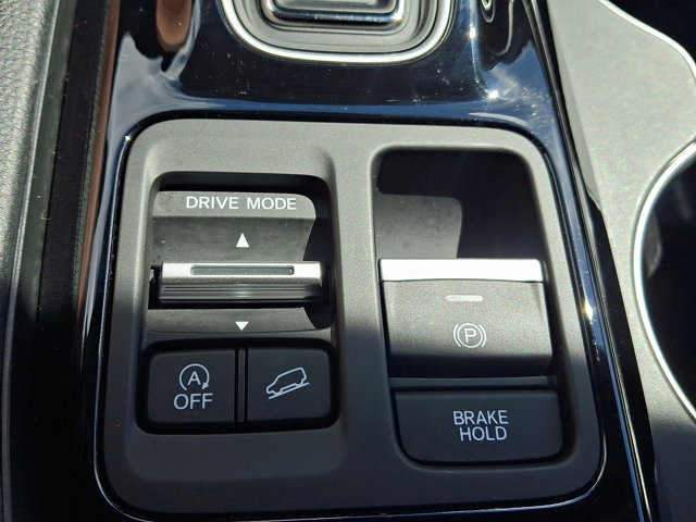 Certified 2025 Honda Pilot Elite image 26