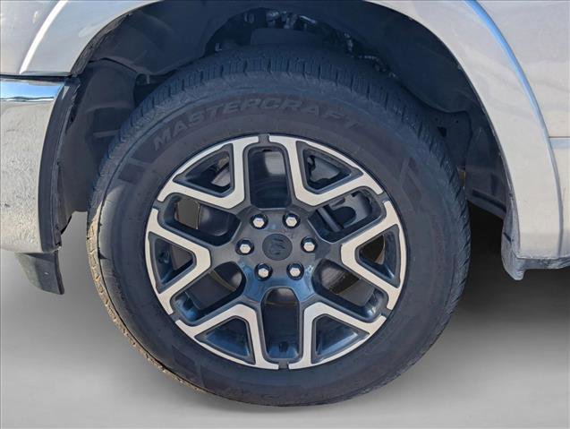 Used 2025 RAM 1500 Laramie image 9