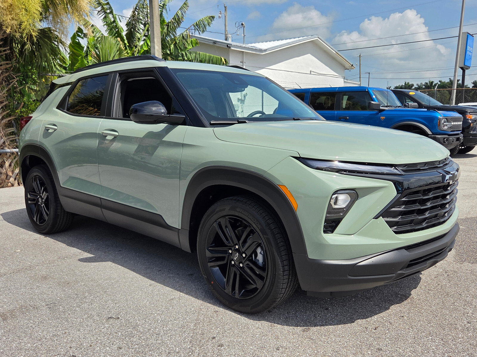 New 2026 Chevrolet TrailBlazer LT w/ Convenience Package FWD image 7