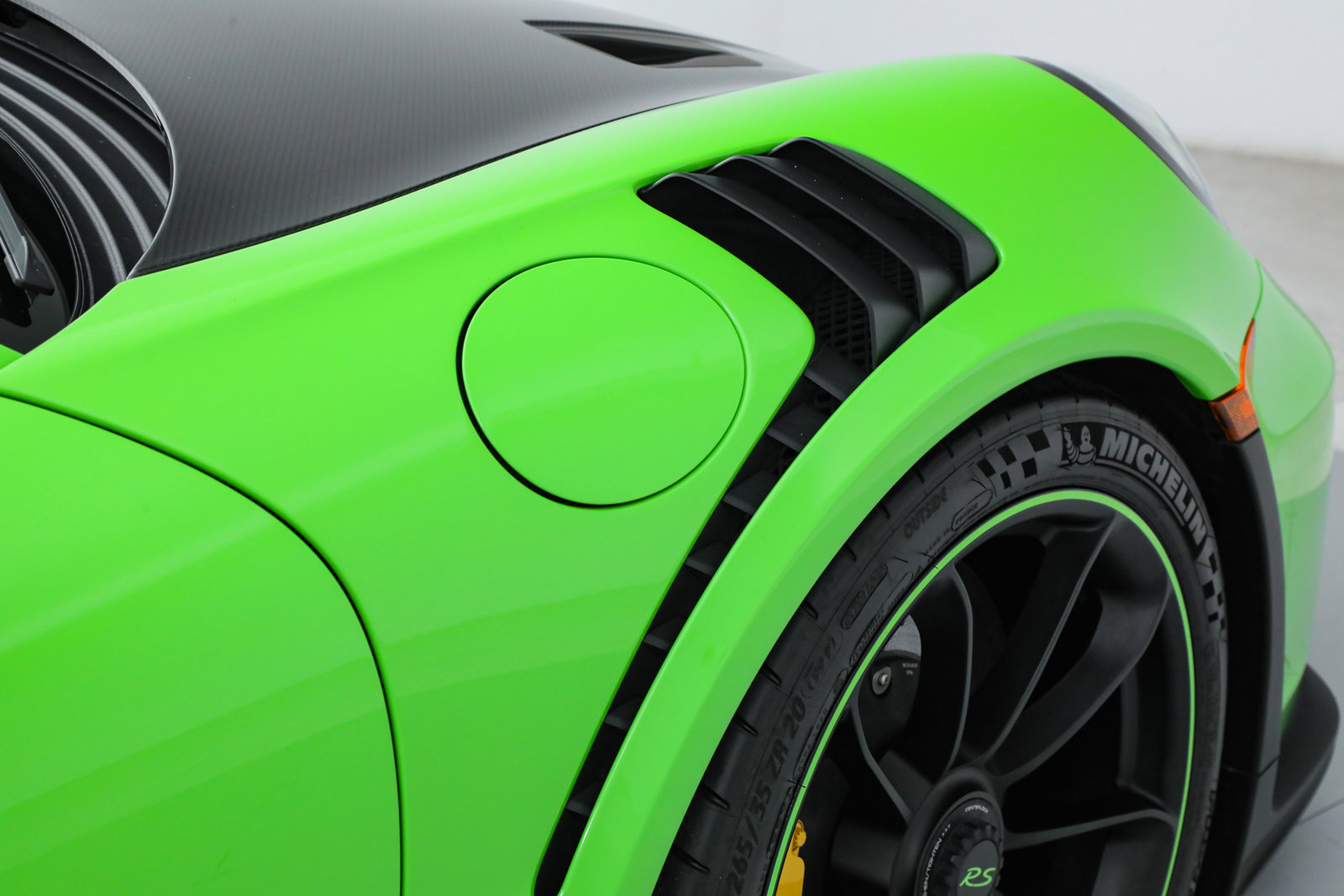 Used 2019 Porsche 911 GT3 RS RWD image 18