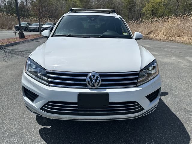 Used 2017 Volkswagen Touareg Wolfsburg Edition AWD/4WD image 8
