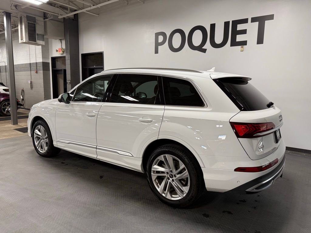 Used 2022 Audi Q7 2.0T Premium Plus AWD/4WD image 6