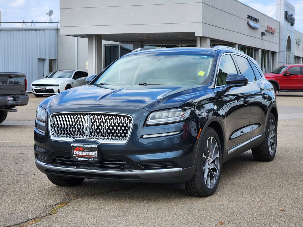 Used 2023 Lincoln Nautilus Reserve AWD/4WD image 4
