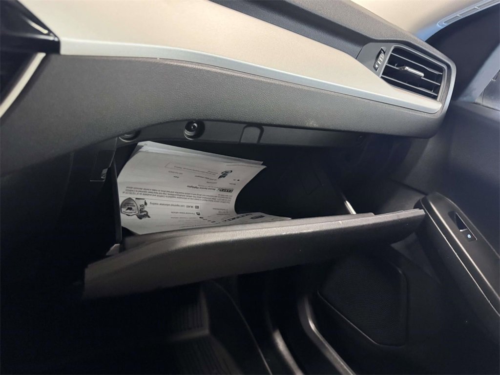 Used 2022 Ford Escape SE w/ Convenience Package image 29