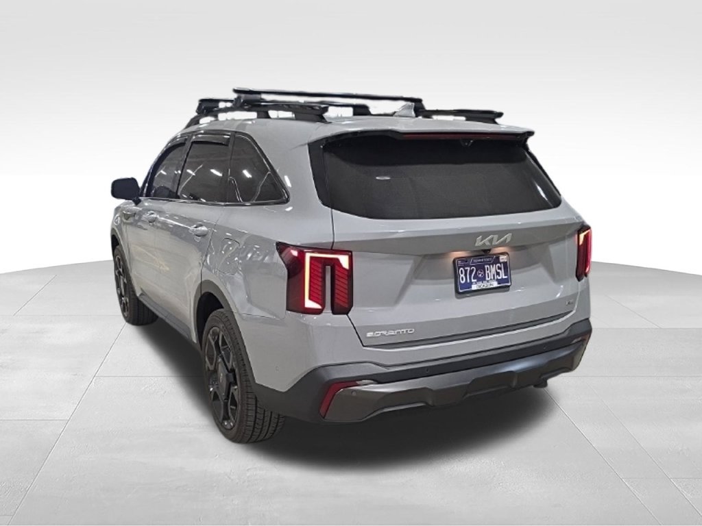 Used 2024 Kia Sorento SX Prestige w/ Sage Leather Package AWD/4WD image 9