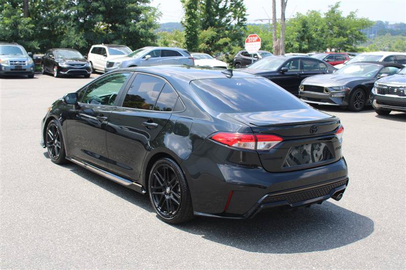 Used 2022 Toyota Corolla SE FWD image 6