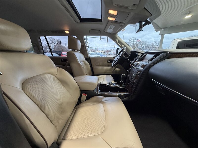 Used 2018 Nissan Armada Platinum image 16
