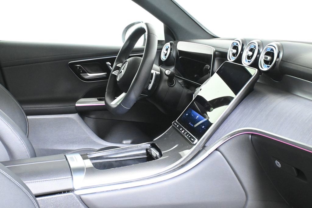 Certified 2025 Mercedes-Benz GLC 300 4MATIC image 30