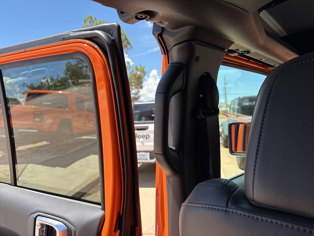 New 2025 Jeep Wrangler Unlimited Sahara image 45