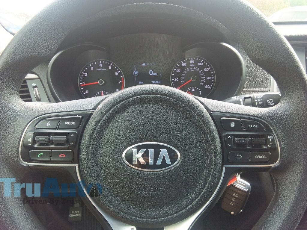 Used 2018 Kia Optima LX FWD image 26