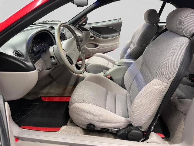 Used 1996 Ford Mustang GT RWD image 9