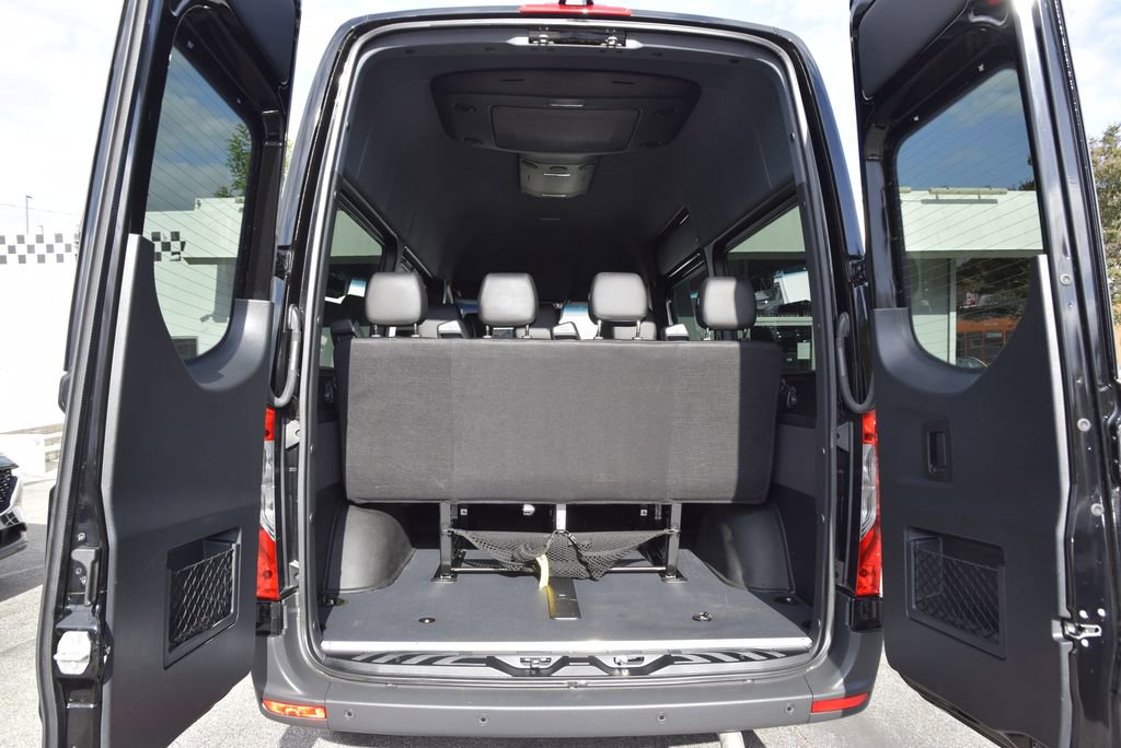 Used 2024 Mercedes-Benz Sprinter 2500 image 20