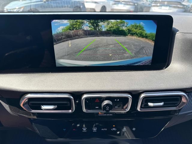 New 2027 Nissan Sentra SR w/ Floor Mat Package FWD image 33
