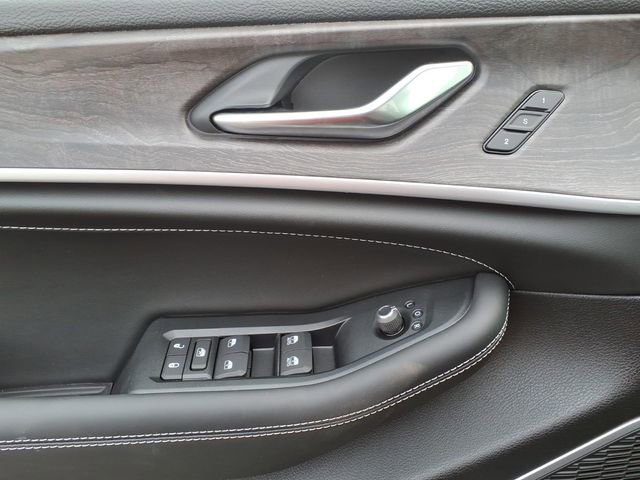 New 2026 Jeep Grand Cherokee L Limited image 11