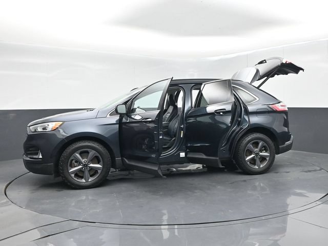 Certified 2022 Ford Edge SEL w/ Sport Appearance Package AWD/4WD image 64