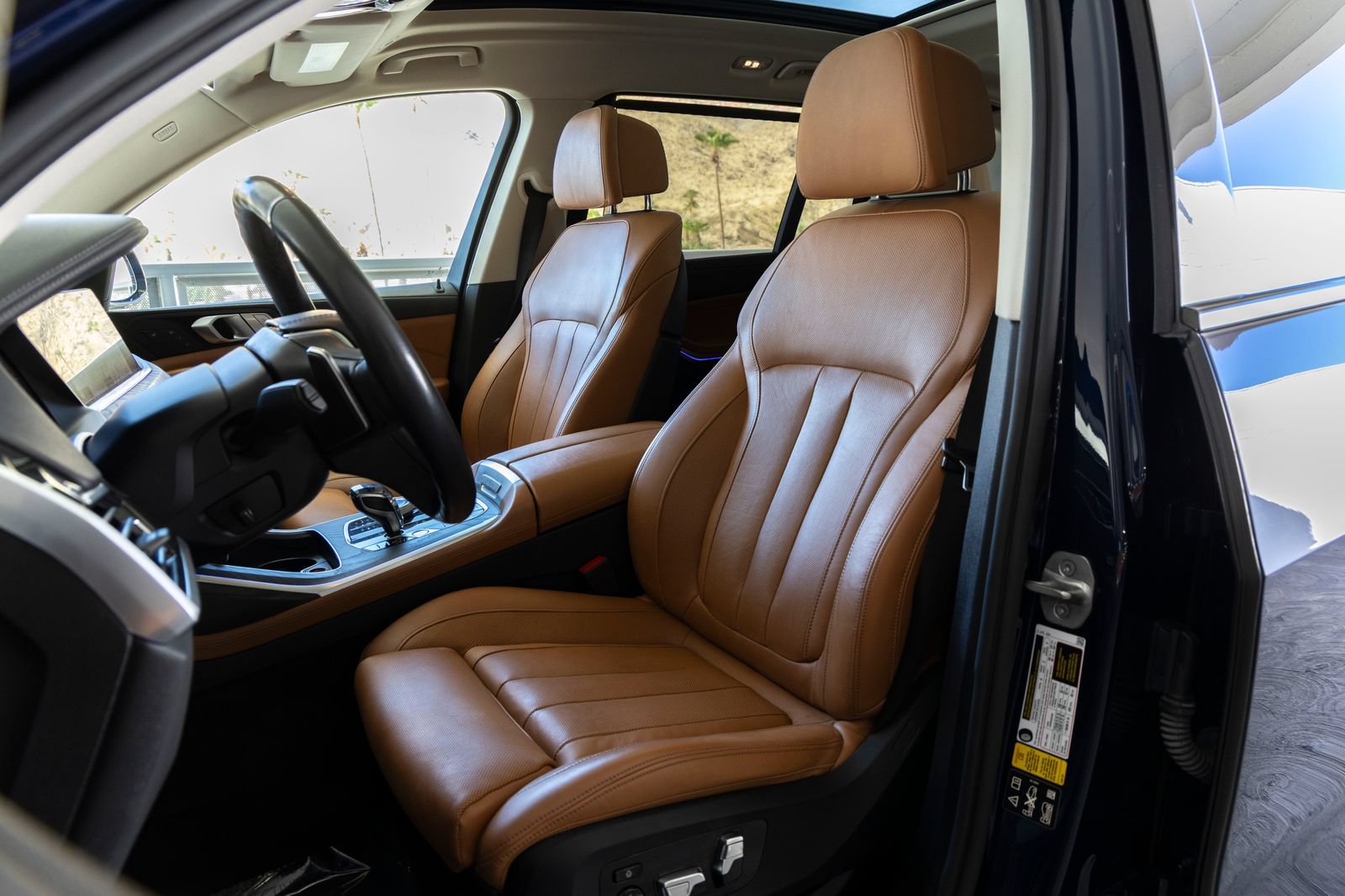 Used 2022 BMW X7 xDrive40i w/ Premium Package AWD/4WD image 20