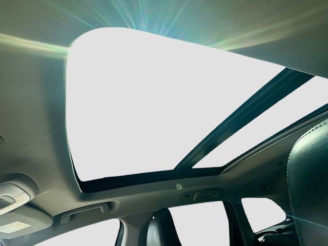 Used 2017 Volvo XC60 T5 Inscription w/ Advanced Package AWD/4WD image 24