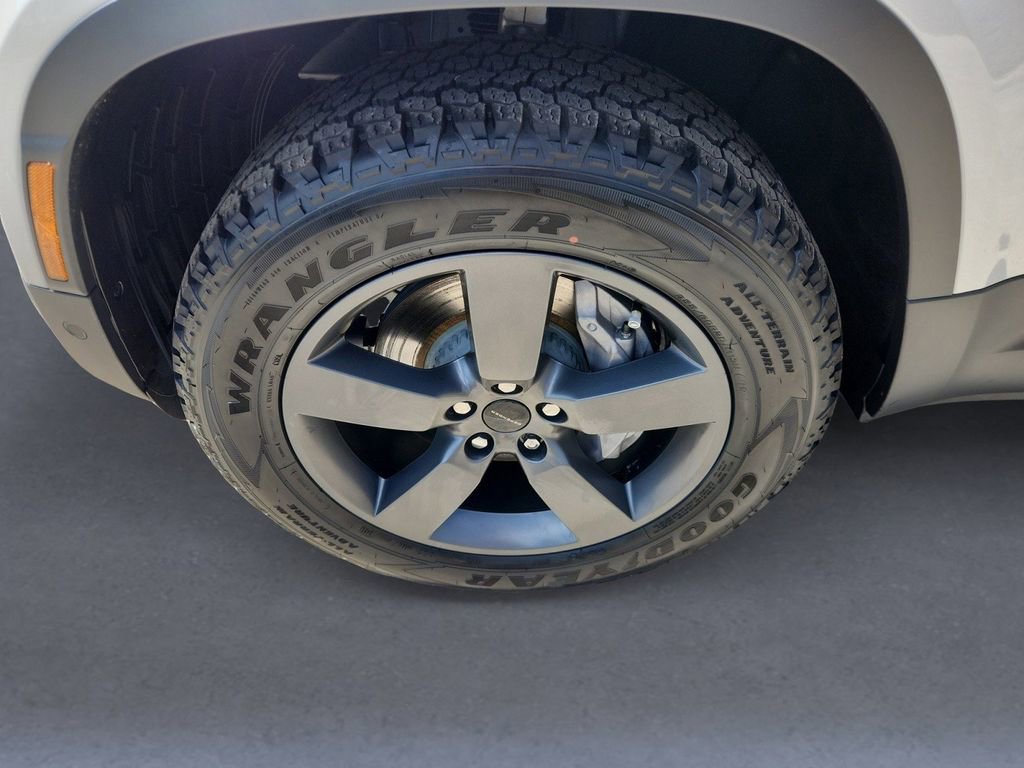 New 2026 Land Rover Defender 130 S image 8