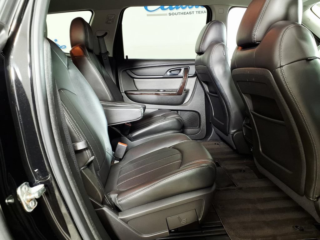Used 2017 Chevrolet Traverse Premier FWD image 11