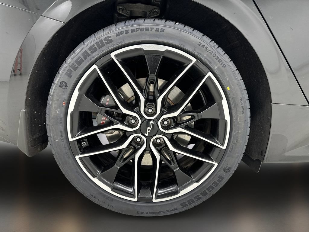 Used 2023 Kia K5 GT w/ GT1 Package FWD image 10