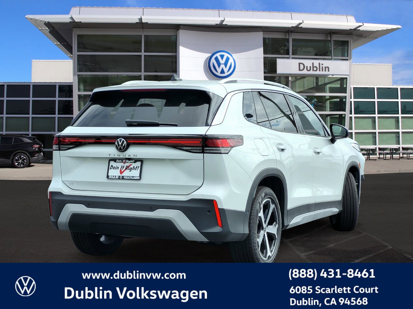 New 2026 Volkswagen Tiguan SE image 4