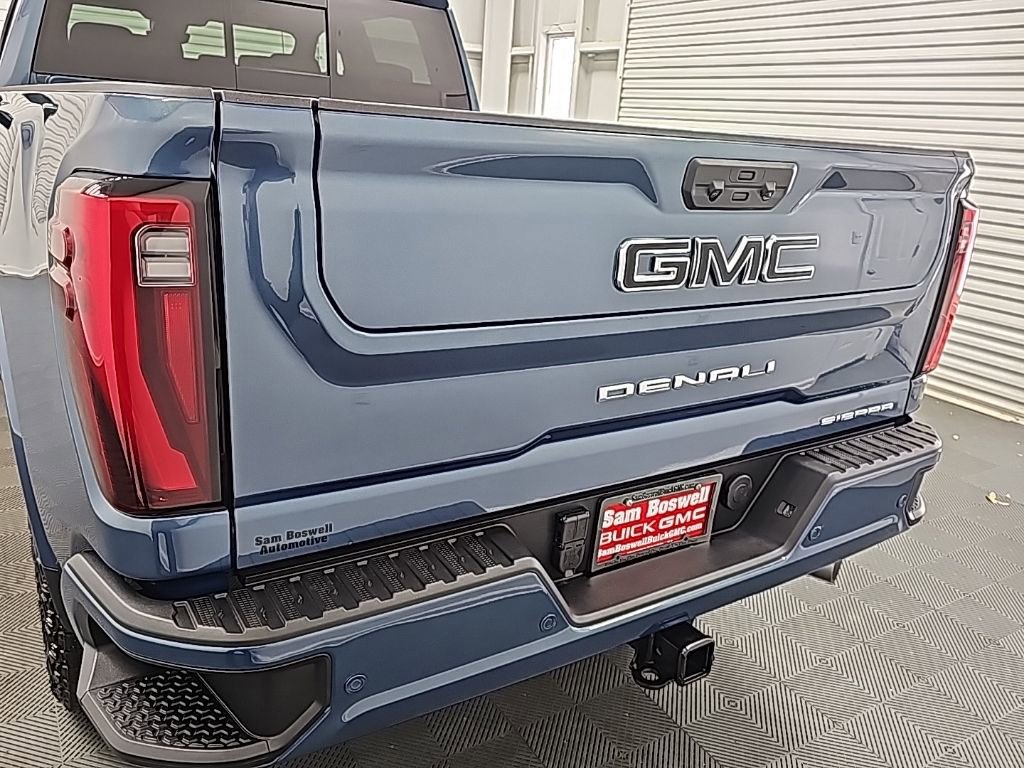 New 2026 GMC Sierra 2500 Denali w/ Denali Reserve Package image 7