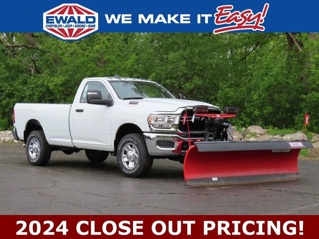 New 2024 RAM 2500 Tradesman w/ Chrome Appearance Group