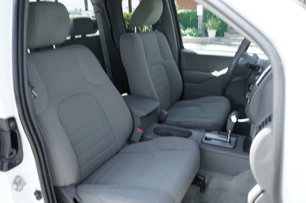 Used 2018 Nissan Frontier S RWD image 31