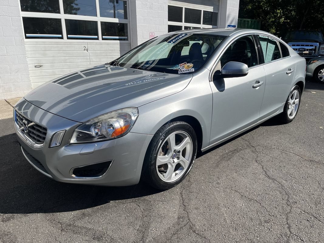 Used 2013 Volvo S60 T5 AWD/4WD image 3