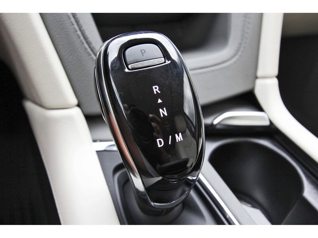 New 2025 Cadillac XT6 Premium Luxury w/ Technology Package image 20