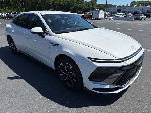 Used 2025 Hyundai Sonata SEL FWD image 7