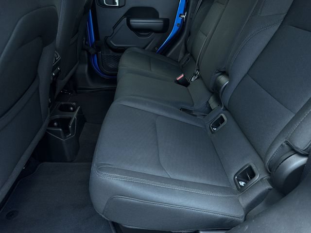 Used 2021 Jeep Gladiator Sport AWD/4WD image 20
