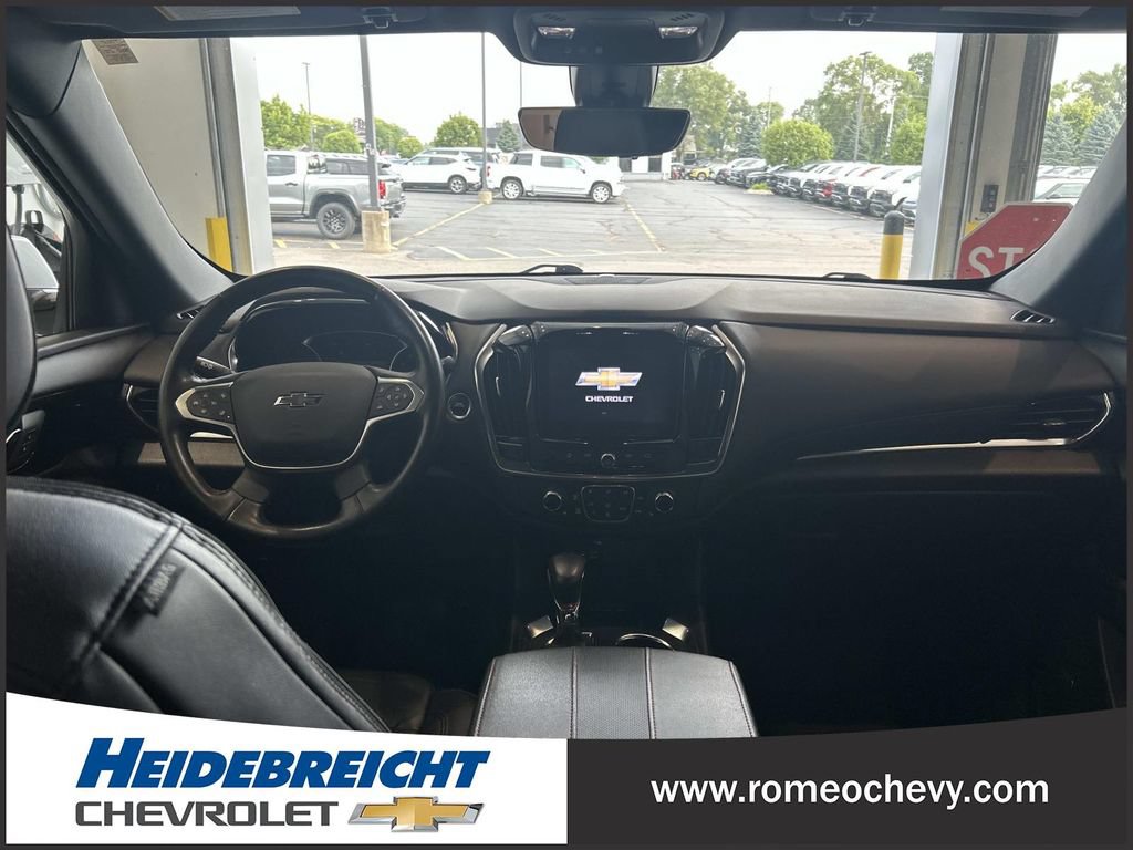Certified 2022 Chevrolet Traverse RS w/ LPO, Floor Liner Package FWD image 16