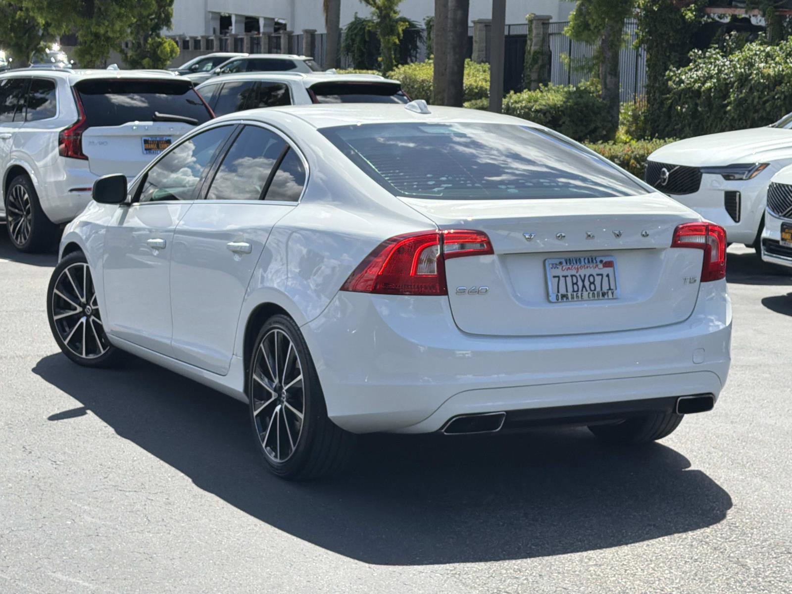 Used 2016 Volvo S60 T5 Premier w/ 19" Sport Package FWD image 7