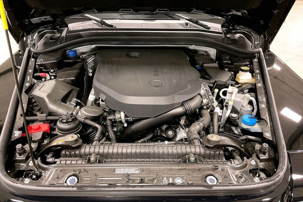 Used 2025 INEOS Grenadier Fieldmaster Edition image 30