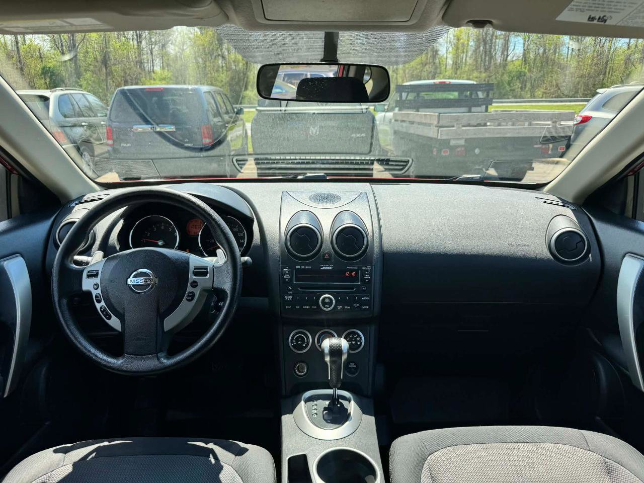 Used 2008 Nissan Rogue SL w/ Premium Pkg image 17