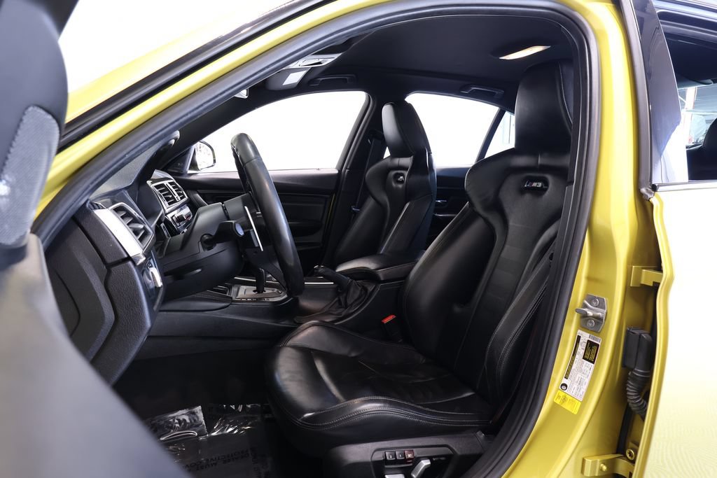 Used 2018 BMW M3 RWD image 20