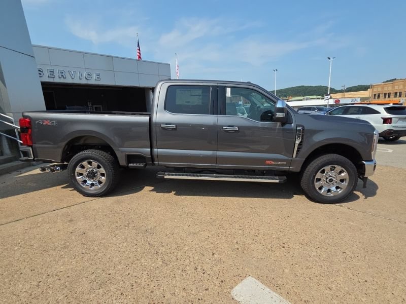 New 2026 Ford F250 Lariat w/ Chrome Package AWD/4WD image 8