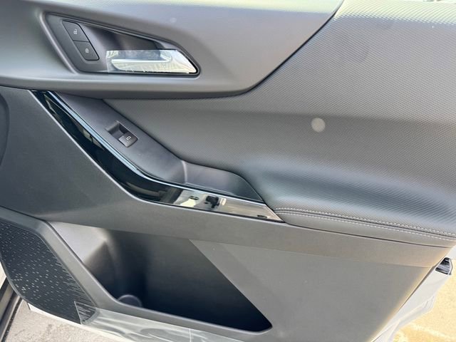 New 2026 Chevrolet Equinox LT image 8