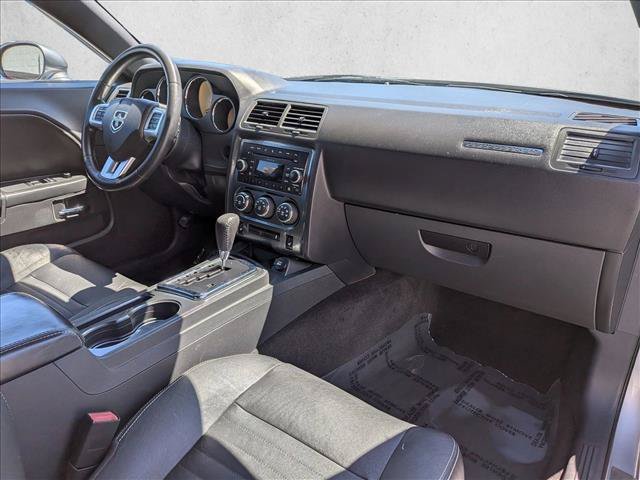 Used 2011 Dodge Challenger RWD image 19