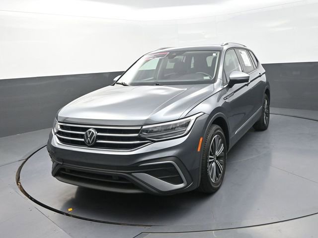 Used 2024 Volkswagen Tiguan Wolfsburg Edition image 5
