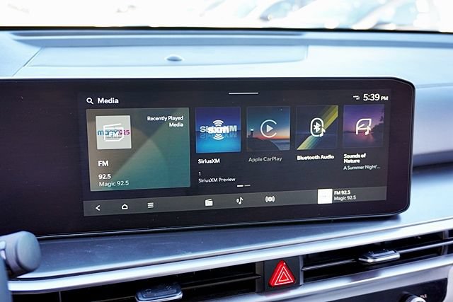 Used 2025 Kia Sorento EX w/ Panoramic Sunroof Package FWD image 29