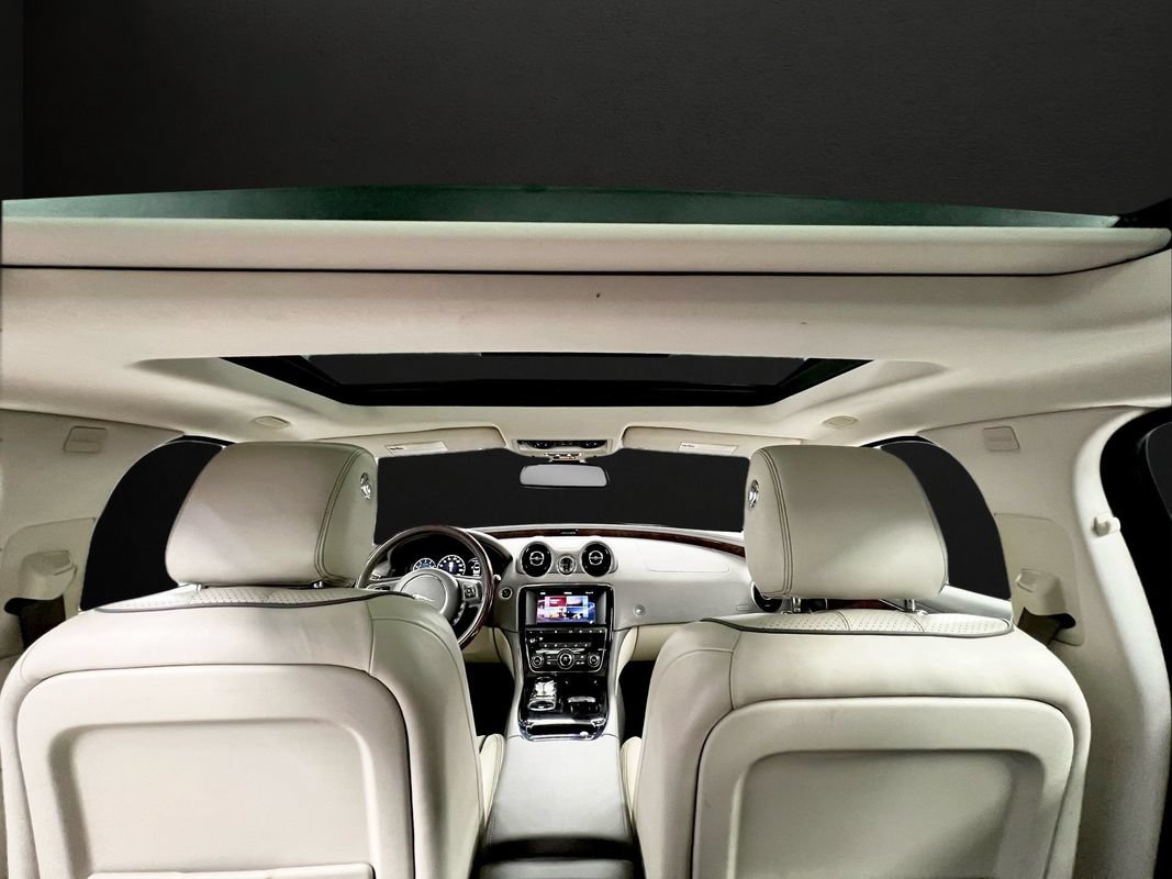 Used 2016 Jaguar XJ R-Sport AWD/4WD image 12