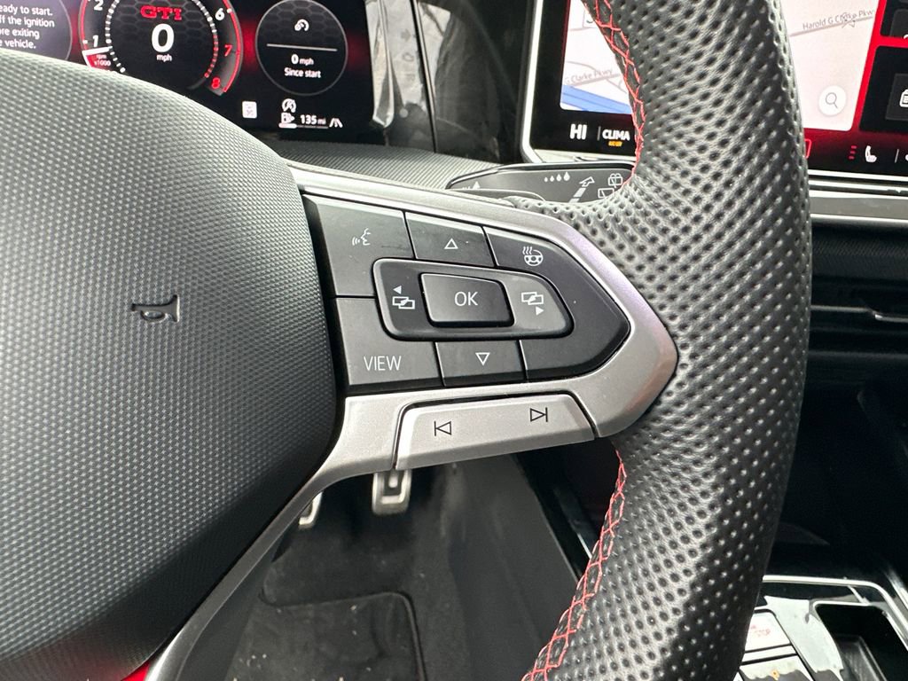 Used 2025 Volkswagen GTI SE image 23