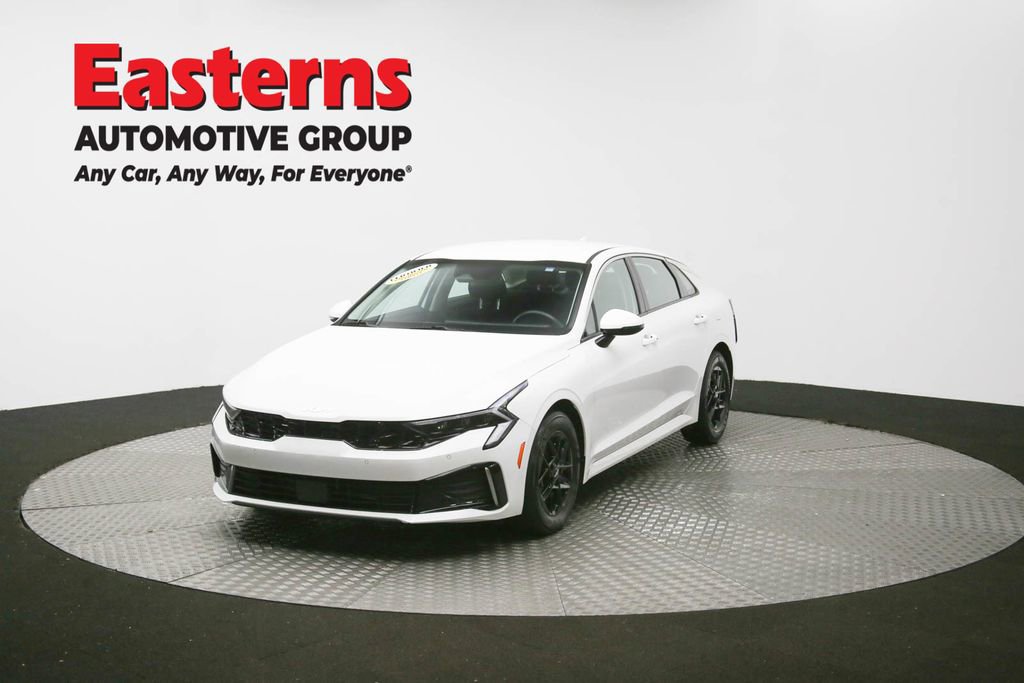 Used 2025 Kia K5 LXS FWD image 54