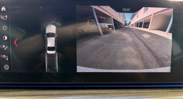 Used 2019 BMW 530e w/ Convenience Package RWD image 21