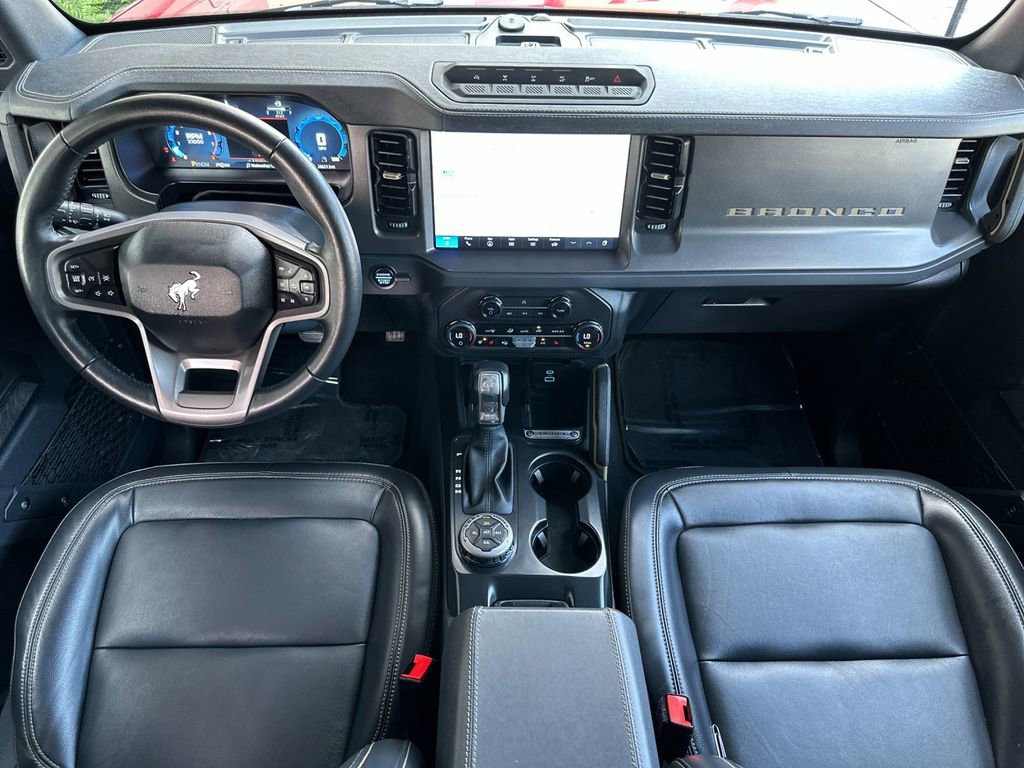 Certified 2025 Ford Bronco Badlands AWD/4WD image 12