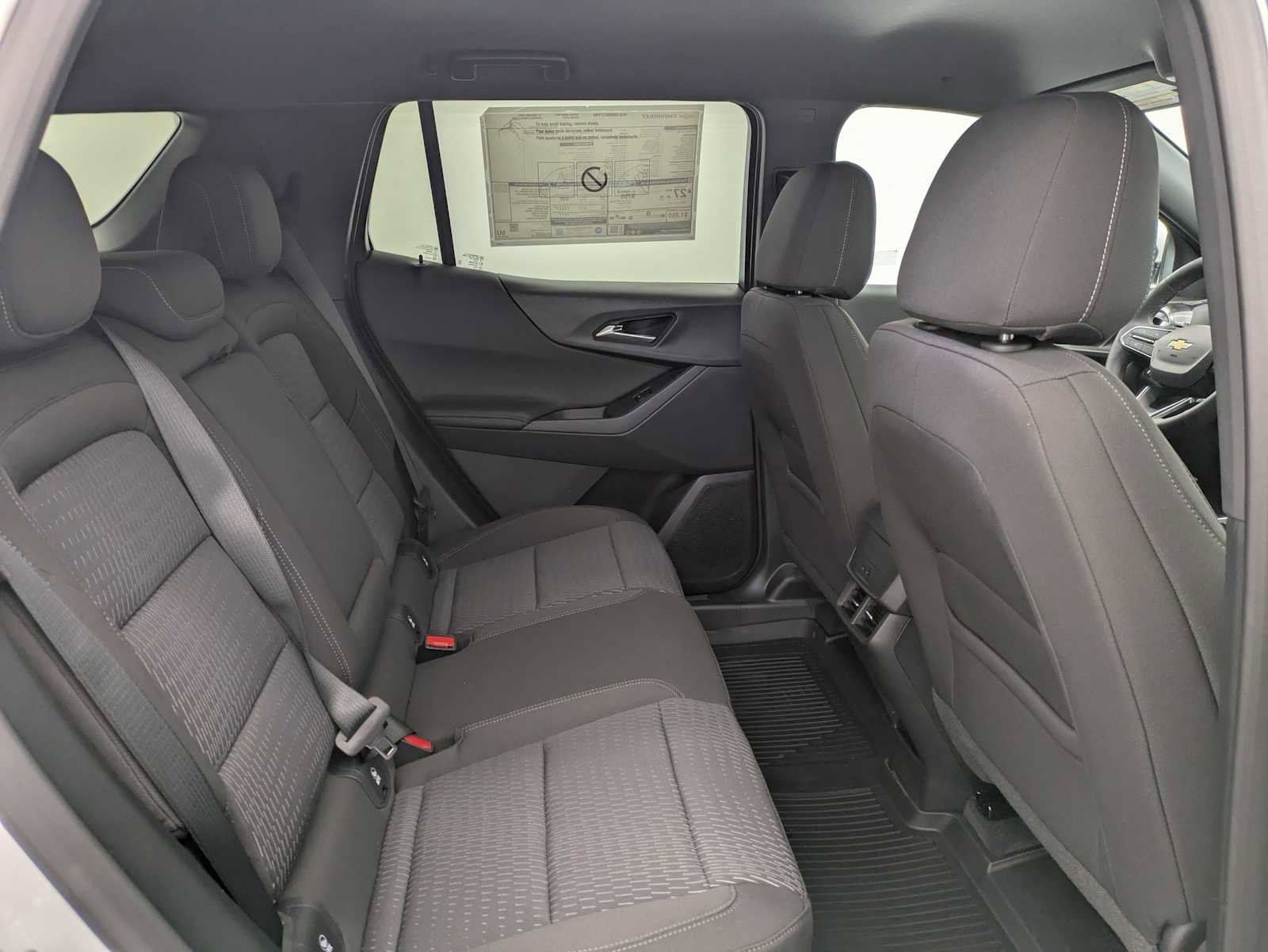 New 2026 Chevrolet Equinox LT image 20