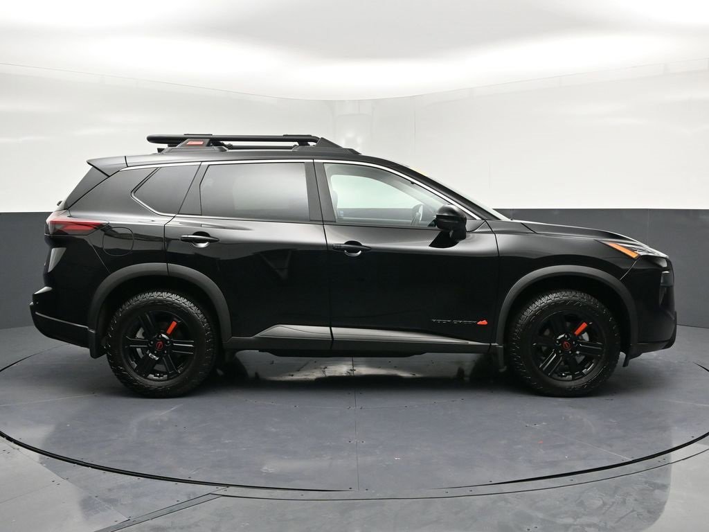 Used 2025 Nissan Rogue SV w/ Rock Creek Premium Package image 29