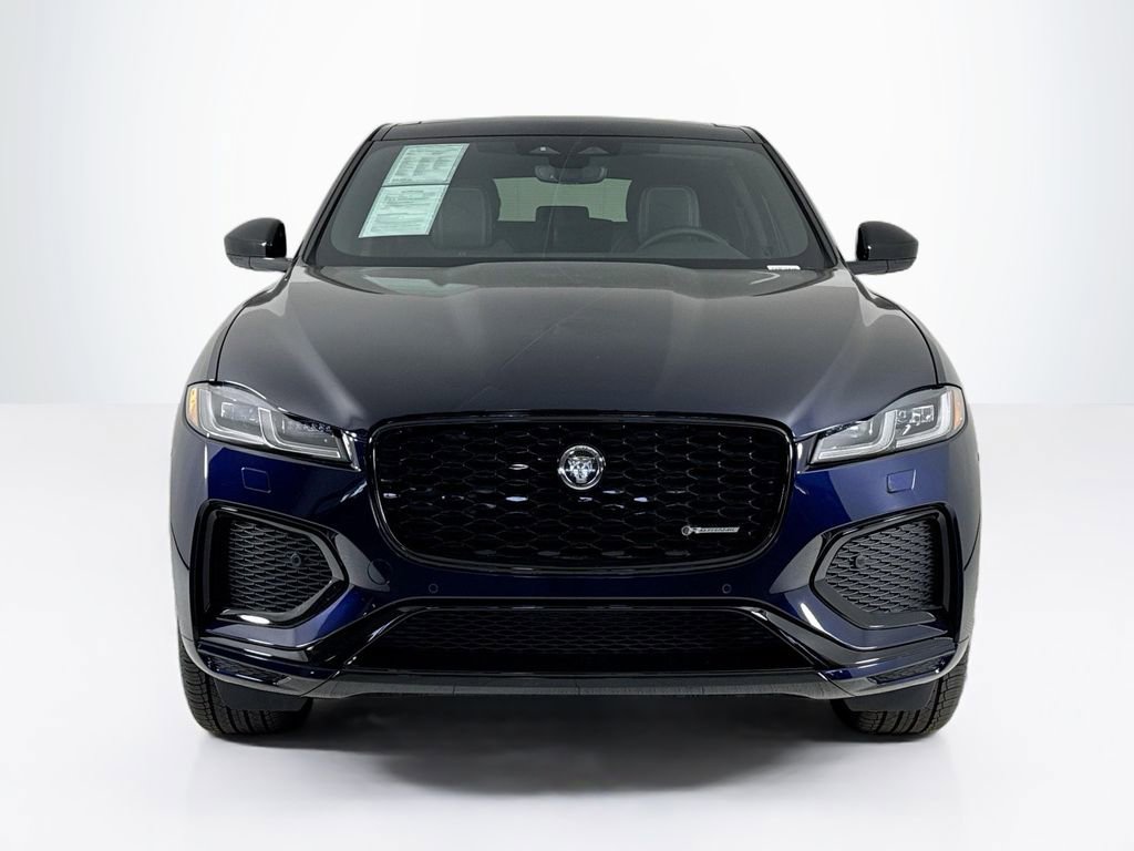 Certified 2025 Jaguar F-PACE R-Dynamic S AWD/4WD image 8